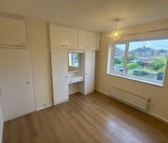 3 Bedroom Semi-Detached House For Rent - Photo 3