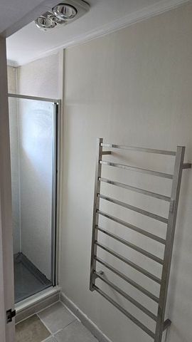 Stunning 4BR Home in Waterloo! - Photo 3