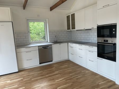 Järlåsa - 4rok - tillsv - 12.650kr/mån - Photo 3