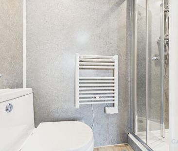 4 bedroom house of multiple occupation to rent - Photo 5