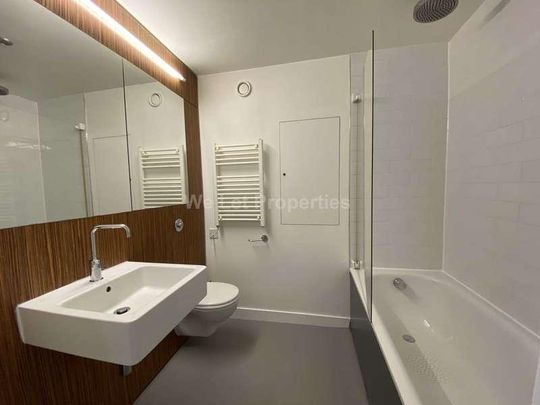 Christabel, Dalton Street, M40 - Photo 1