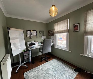 3 bedroom end of terrace house to rent - Photo 6