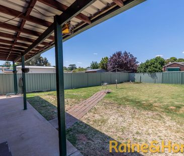 Family Home Close to Parks, Schools & Shops. - Photo 6