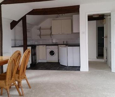 1 bedroom apartment to rent - Photo 2