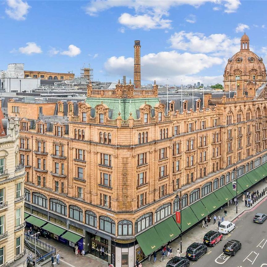 Contemporary duplex flat located opposite Harrods in the heart of Knightsbridge including two double bedrooms, south facing terrace with views across London and 24 hour concierge. - Photo 1