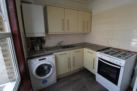 1 bedroom flat to rent - Photo 3
