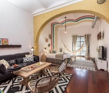 Passatge de Mas de Roda, Barcelona, Catalonia 08005 - Photo 6