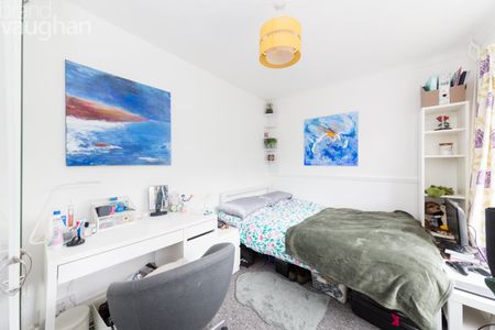 4 bedroom house to rent - Photo 3