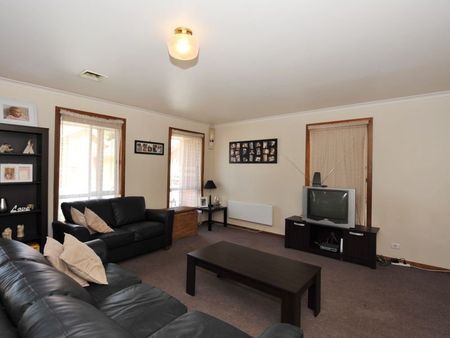 9/8-10 Belgrave Hallam Rd, Hallam, VIC 3803 - Photo 3