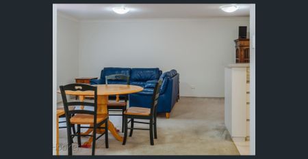 Inner City Living - Photo 3