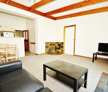 5-bedroom shared house / townhouse, East Ave - Photo 2