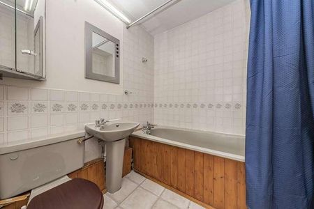 Horton Road, Datchet, SL3 - Photo 3