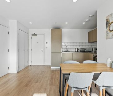 2 bedroom apartment to rent - Photo 5