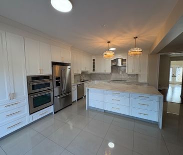 For Lease - 16 Valleyway Drive, Brampton, Ontario - Photo 5