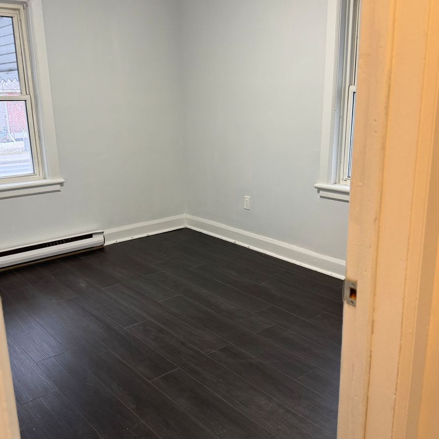 For Lease - 61 Adelaide Street, Kawartha Lakes, Ontario - Photo 1