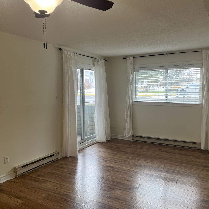 For Lease - 316 Lorry Greenberg Drive Unit# 117, Hunt Club - South Keys and Area, Ontario - Photo 1