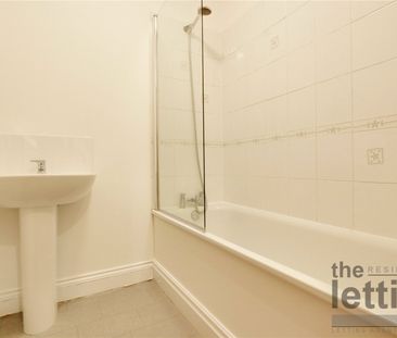 Baker Street, Enfield, Middlesex, EN1 3LF - Photo 3