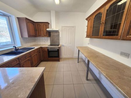 2 bedroom terraced house to rent - Photo 5