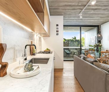 Short Lane - Furnished - Available 3 December - Photo 5