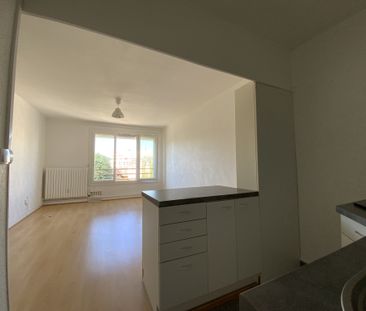 Location Appartement 1 pièce 29m² EVREUX 27000 - Photo 2