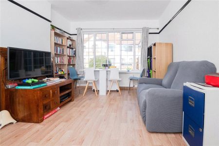 3 bedroom maisonette to rent - Photo 3