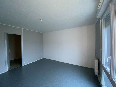 Location Appartement 2 pièces 65m² - Photo 4
