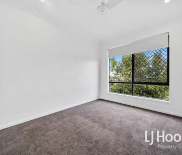 Modern & Low Maintenance - Great Location - Photo 1