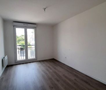 location Appartement T3 DE 62.3m² À CHALIFERT - Photo 3