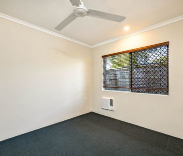 Coastal Living in Kewarra Beach | Available Mid November - Photo 2