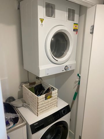 Mount Gravatt East - Photo 2