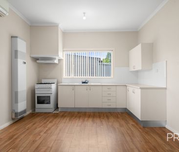 70 East St, North Wagga Wagga NSW 2650 - Photo 5