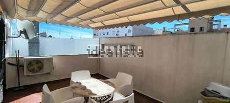 Alquiler de piso en Calle Enrique Scholtz - Photo 4