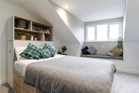 7 bedroom terraced house to rent - Photo 4