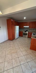 Très grande chambre à Repentigny - Photo 3