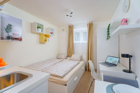 Moderní plně zařízená garsoniéra k pronájmu v ulici Čerčanská u metra C Kačerov - Fotografie 2