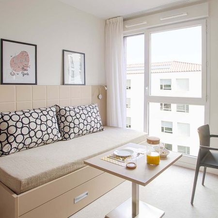 Studio de 18 à 19 m² - Photo 2