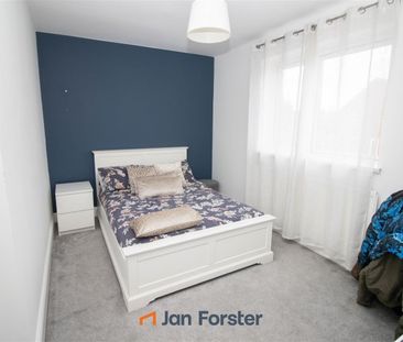 3 Bedroom House - Photo 2