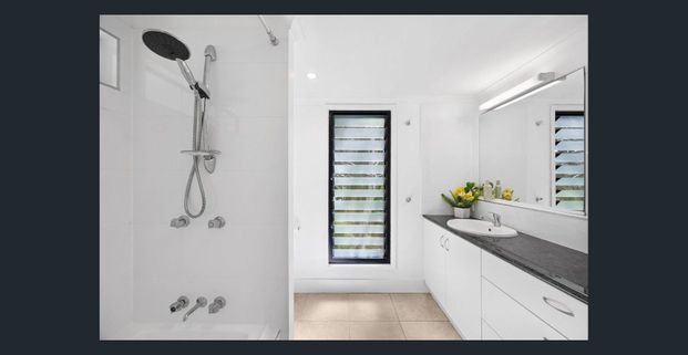 Your Private Sanctuary Awaits... - Photo 1