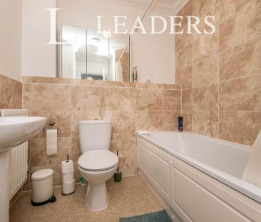 4 bedroom house to rent - Photo 1