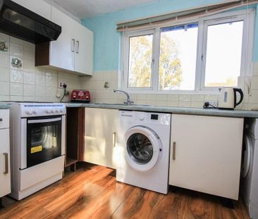 1 bedroom ground floor maisonette to rent - Photo 5