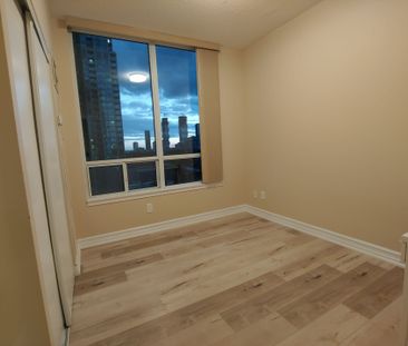 For Lease - 3504 Hurontario Street Unit# 1605, Mississauga, Ontario - Photo 6
