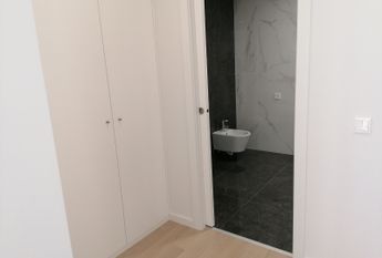 Fantástico Apartamento T2 para Arrendamento na Amadora