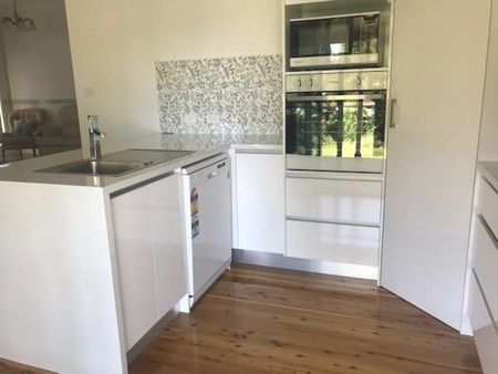 Tamworth Furnished Accommodation - North Tamworth - Photo 5