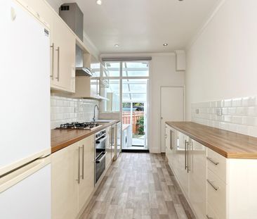 Garden Road, London, SE20 - Photo 4