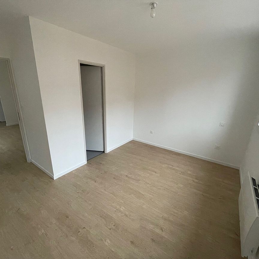 Location Appartement 2 pièces 42m² - Photo 1