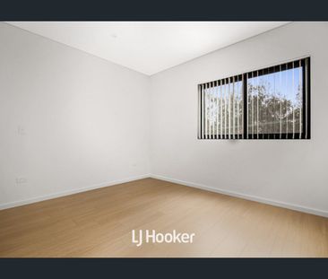 Near New Premium 2 Bedroom Apartment - Photo 6