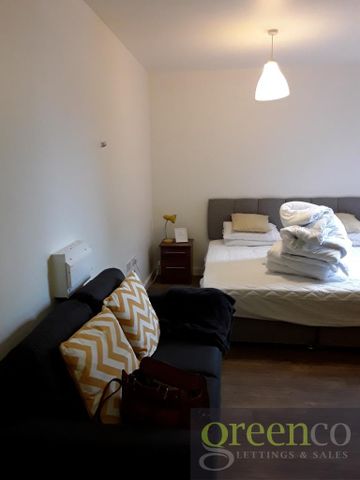 Studio to rent - Photo 5