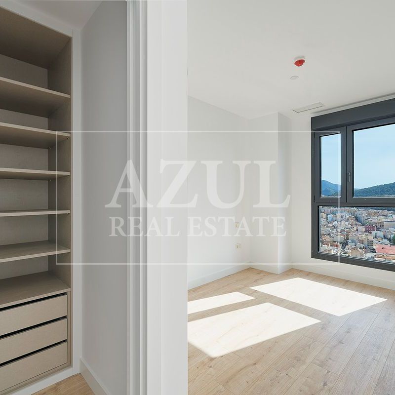 Apartamento en Málaga, MARTIRICOS, alquiler - Photo 1