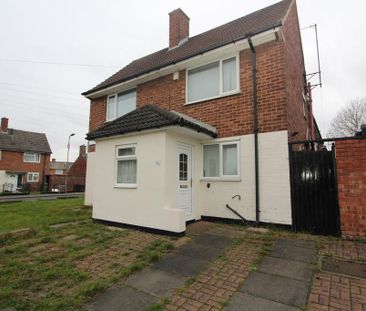 2 bedroom semi-detached house to rent - Photo 4