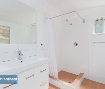 1 Bedroom Granny Flat with fully fenced yard - Photo 2